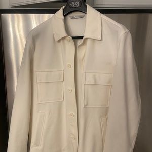 Brand New never worn Zara jacket